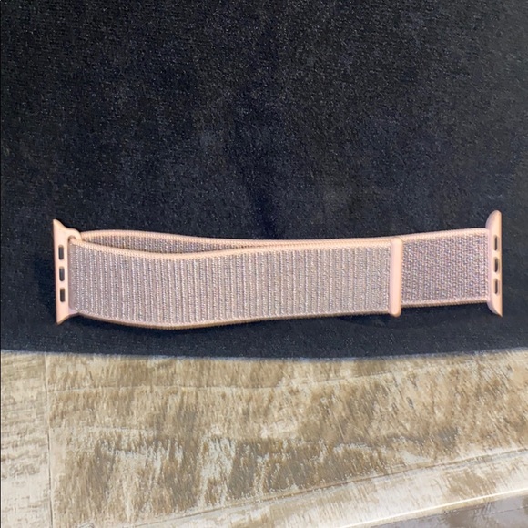 Apple Watch band. Fits 42mm - Picture 3 of 5